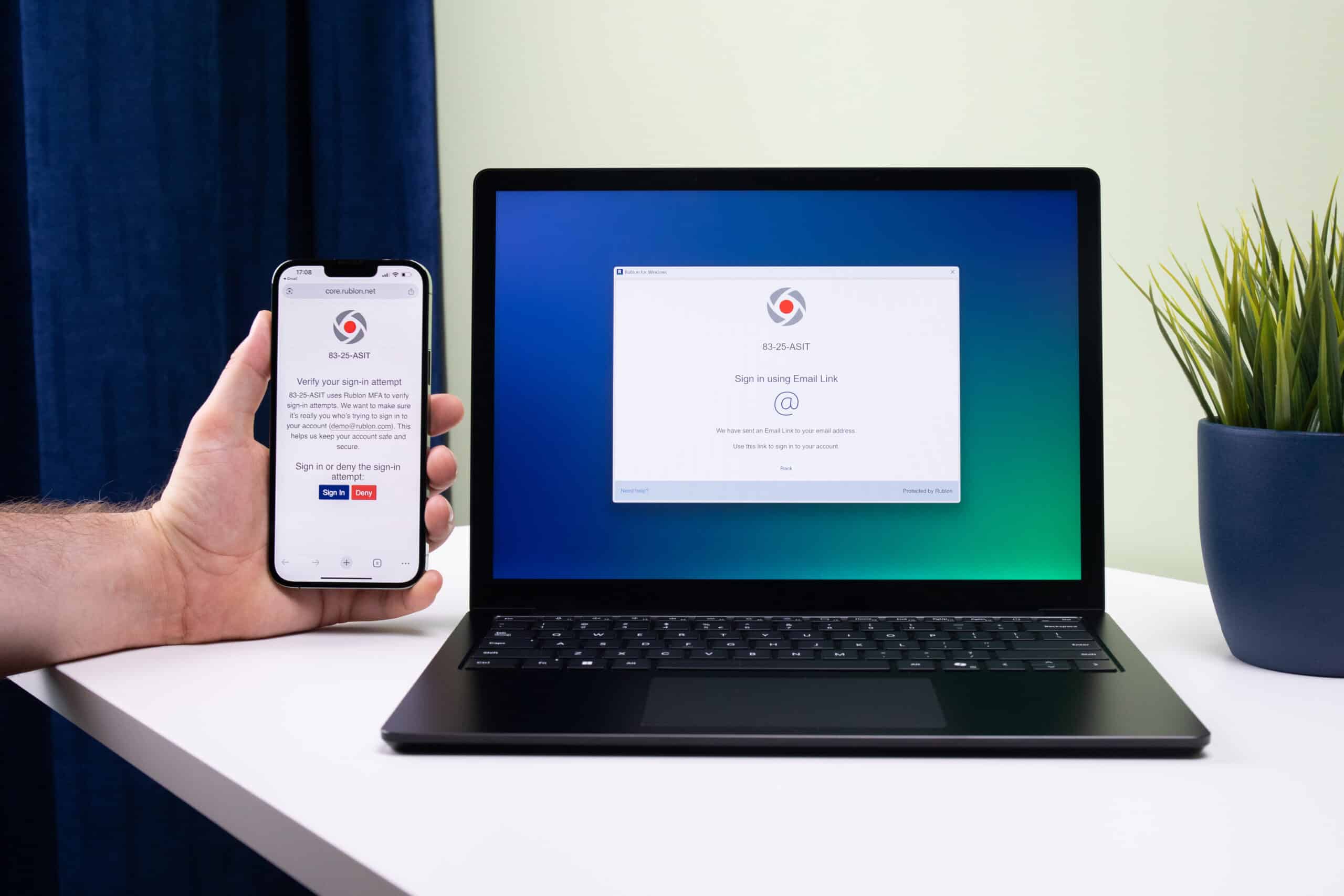 Rublon's Email Link authentication method